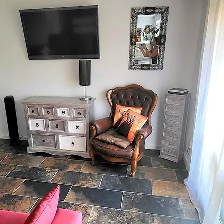 Cosy 2 Bedroom Apartment On 5 Floor With Balcony In The Centre Of Denia Near The Playa- Spain Buitenkant foto