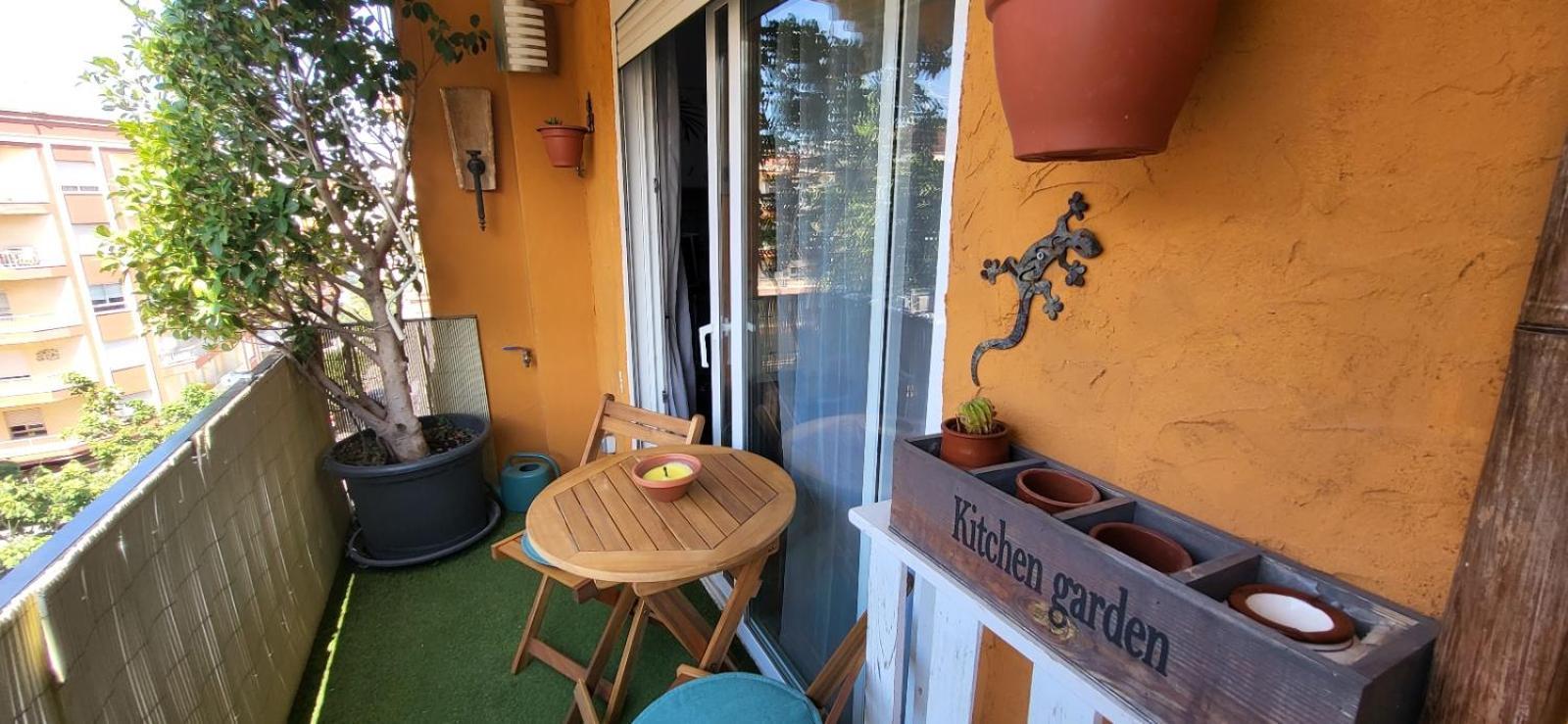Cosy 2 Bedroom On 5 Floor With Balcony In The Centre Of Near The Playa- Spain * Dénia