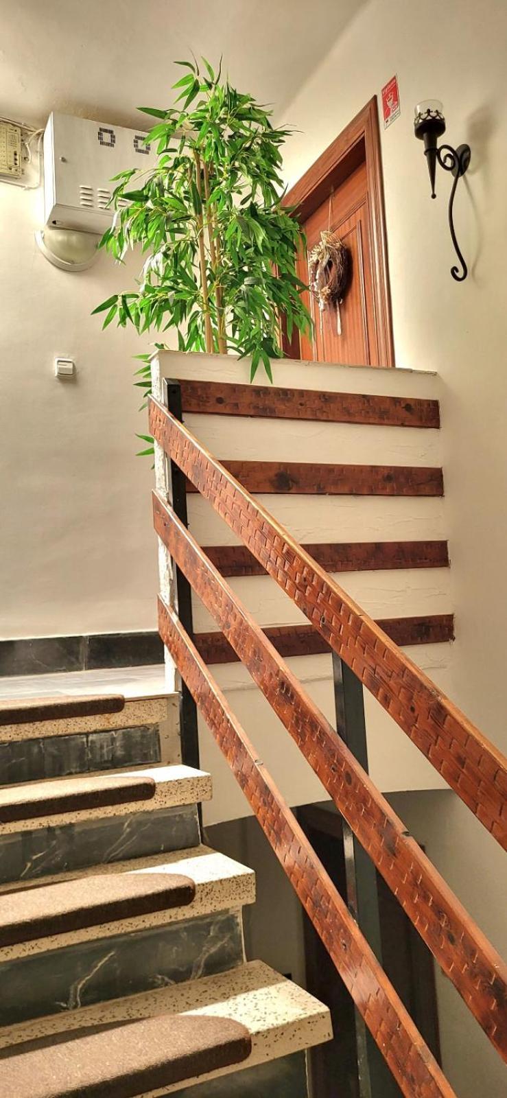 Cosy 2 Bedroom On 5 Floor With Balcony In The Centre Of Near The Playa- Spain Dénia